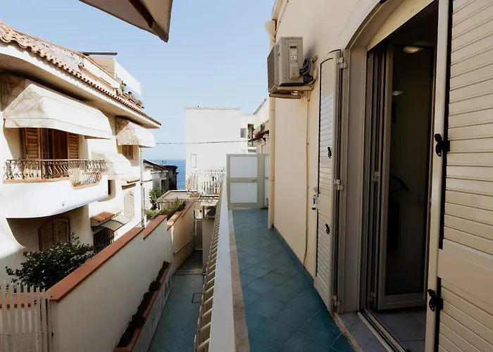 Casa Fabrizio * Aci Castello